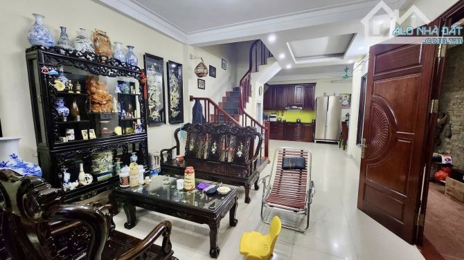 Bán nhà Quan Nhân - gần phố - gần ô tô - hai mặt thoáng - 57m2x5 tầng - khu vực sầm uất - 1