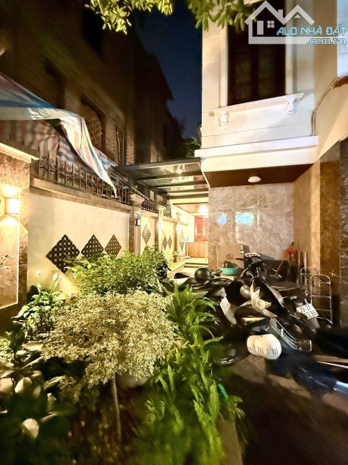 SIÊU PHẨM BT MỄ TRÌ, NAM TỪ LIÊM – Ô TÔ TRÁNH, VỈA HÈ – KINH DOANH SẦM UẤT – NỘI THẤT ĐỈNH - 1