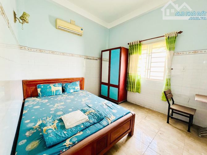 Bán nhà nghỉ 13 phòng tại An Bình chỉ 3,95 tỷ, phù hợp kinh doanh - 1