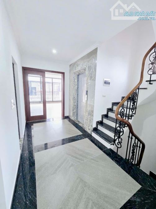 Bán nhà Trần Cung, 56m2, 7T thông sàn, tháng máy, phân lô, ôtô tránh đỗ cửa vào nhà,hơn 17 - 1