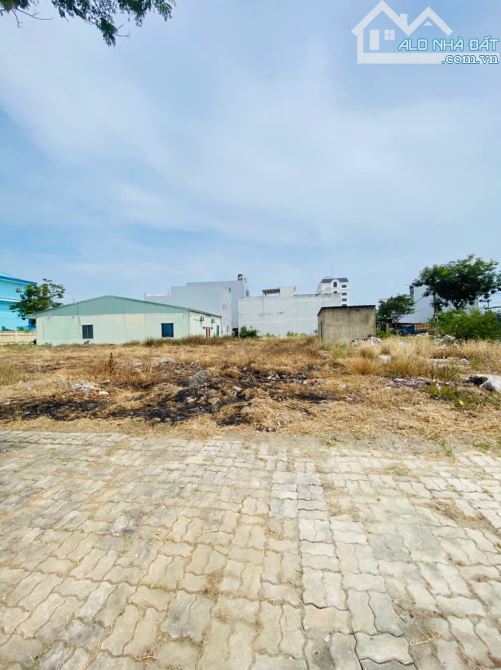 CẦN BÁN LÔ ĐẤT HƯỚNG ĐÔNG NAM ĐƯỜNG TÂN TRÀ NGŨ HÀNH SƠN ĐÀ NẴNG - 1