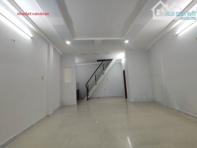 CẦN BÁN GẤP CĂN NHÀ NỞ HẬU, MẶT TIỀN ĐƯỜNG SỐ 1, P.10, TÂN BÌNH - KINH DOANH,CHƯA ĐẾN 7 TỶ - 1