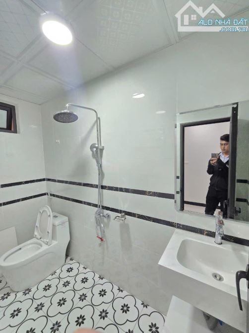 🏠🏠BÍCH HÒA__Ô TÔ VÒNG QUANH__5 TẦNG__MỚI KINGKOOG___4 TỶ - 1