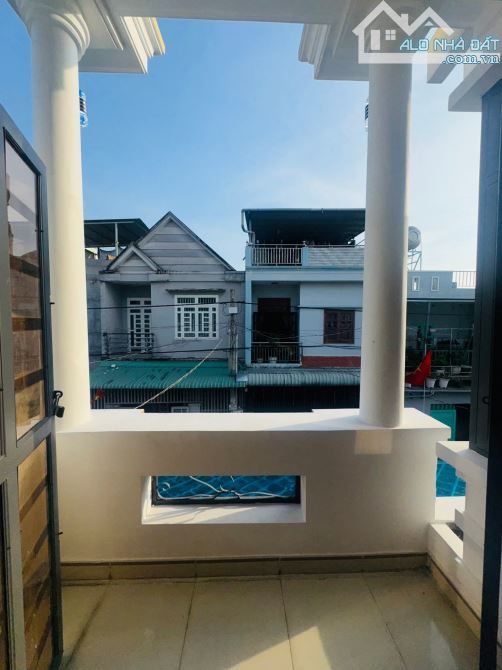 Nhà 1 trệt 1 lầu Sổ hồng Riêng Tân đông hiệp dĩ an Bình dương 3 tỷ 650 triệu 65m2 - 12
