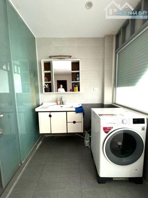 Ngon! Bán Nhà Mặt Phố Phú Thượng,Tây Hồ - 180M2 - 8 Tầng - 6M MT - Kinh Doanh - 47 Tỷ Hơn. - 12