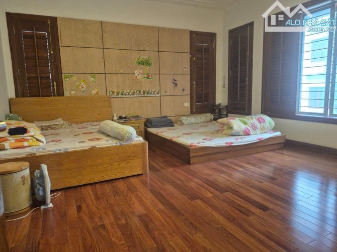 Biệt thự vườn Đào- Q. Tây Hồ- 231m2, xây 6 tầng cực đẹp - 13