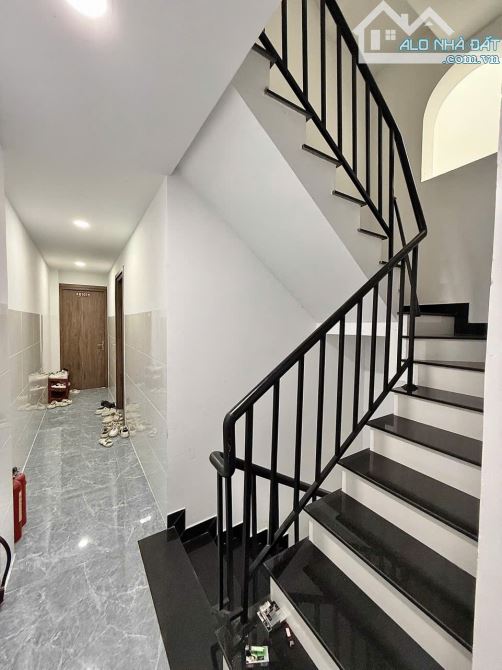 TÒA NHÀ 10 CHDV CAO CẤP – LÊ LAI, P.3, GÒ VẤP – 90M² – THU NHẬP ~60 TRIỆU – 12,5 TỶ TL - 13