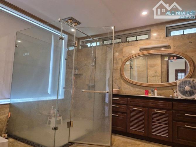 Biệt thự vườn Đào- Q. Tây Hồ- 231m2, xây 6 tầng cực đẹp - 14
