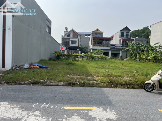 Thanh khoản lô đất 260m full thổ cư Thôn Hương Đình Xã Mai Đình, Huyện Sóc Sơn