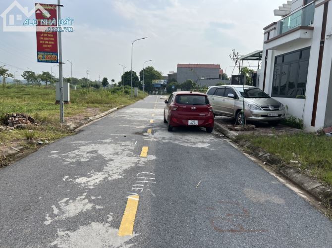 Thanh khoản lô đất 260m full thổ cư Thôn Hương Đình Xã Mai Đình, Huyện Sóc Sơn - 4