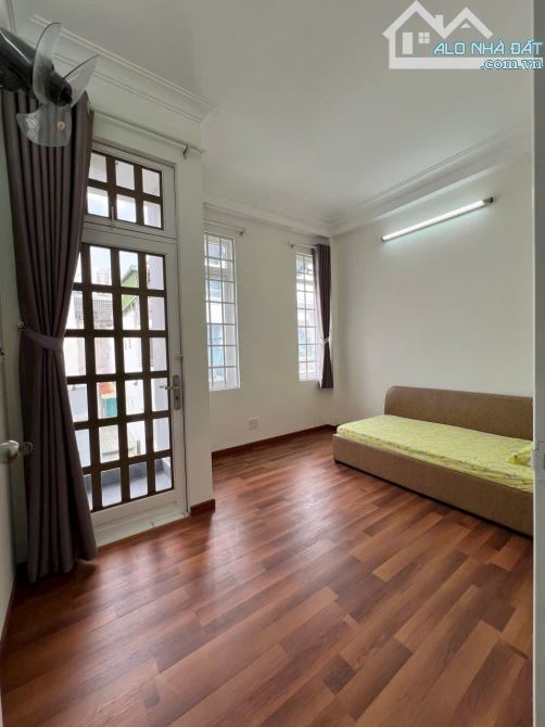 NHÀ 3LẦU MỚI HXH ĐƯỜNG NƠ TRANG LONG , P7 , QUẬN BÌNH THẠNH - 2