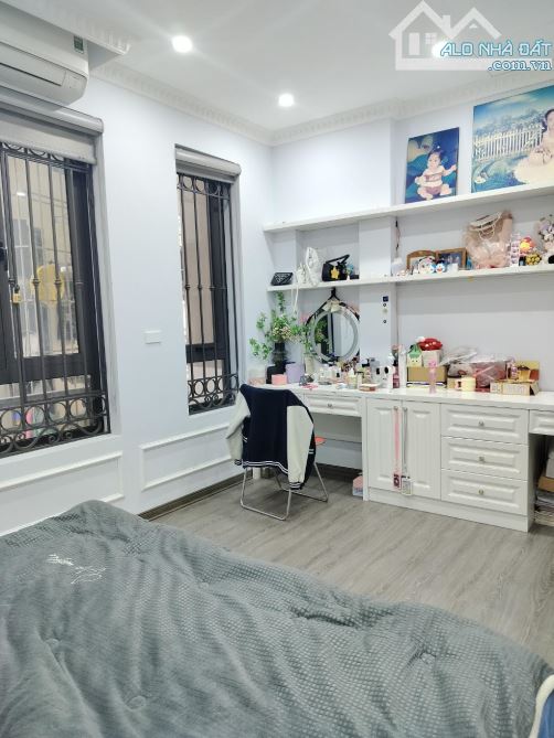 BÁN NHÀ VĂN CAO -  NGÕ Ô TÔ TRÁNH DỪNG ĐỖ, 50M2 - MT  RỘNG 5.1M - CHỈ 12.5 TỶ - 2