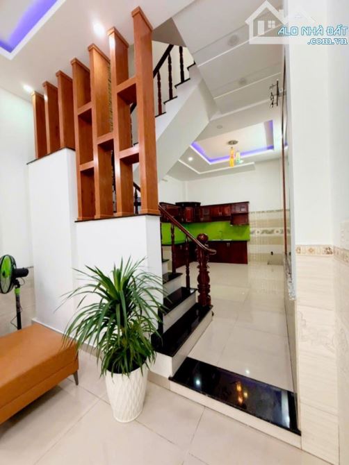 💥NHÀ XỊN 4 TẦNG NỞ HẬU - HXH - BÌNH TÂN - 4*15 - NHỈNH 6 TỶ - 2