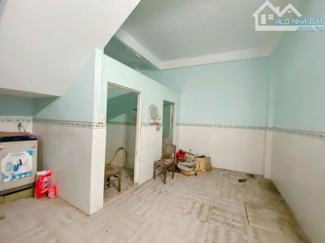 Nhà chín chủ Hẻm Xe Tải,Ngay Chiến Lược Bình Trị Đông,  DT 120M2. 5x24M 4Tầng ,Giá Chỉ  6, - 2