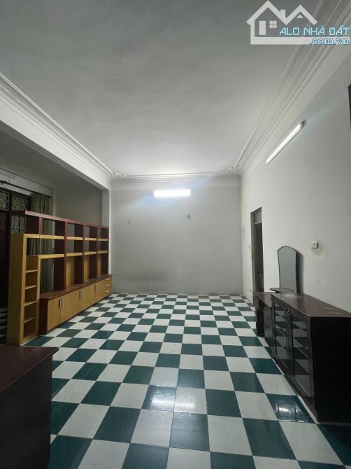 BÁN NHÀ MẶT PHỐ QUẬN HAI BÀ TRƯNG. NHÀ 5 TẦNG. LÔ GÓC. 50M2 CHỈ 26 TỶ - 2
