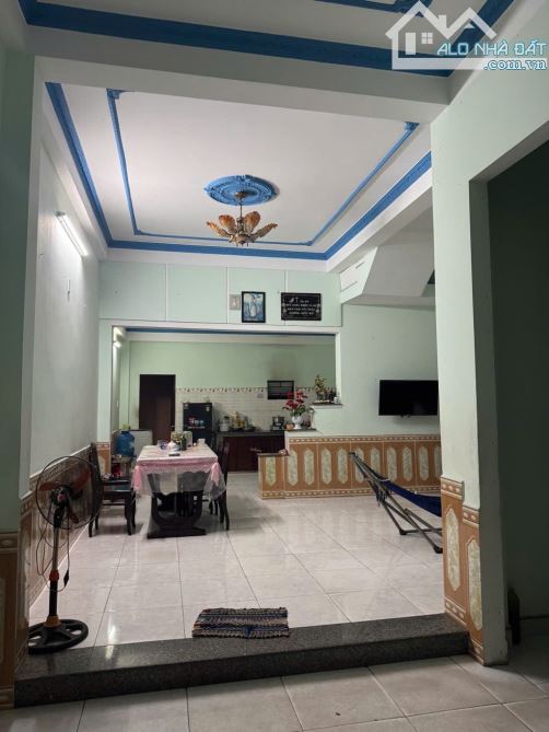 Bán nhà 2 tầng 3pn mt đường Xuân Thiều Lien Chiểu Đà Nẵng ngang 6m dt 75m2 cách biển 100m - 2