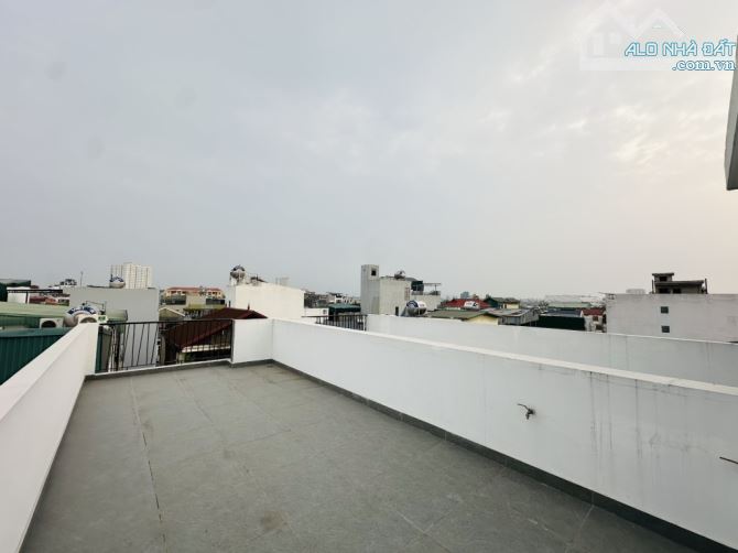 Bán nhà 5 tầng mới, ô tô đỗ cửa, gần Cầu Chương Dương – Long Biên – giá nhỉnh 5 tỷ - 2