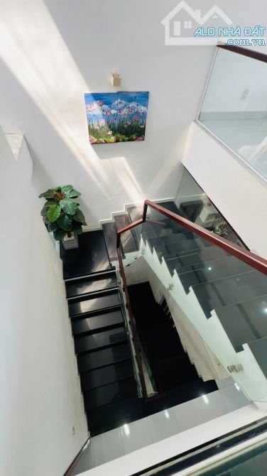 Bán nhà 1 trệt 2 lầu KDC Tân Phong, TP Biên Hoà. 4,5x20m. Trục đường lớn. Giá 5 tỷ xxx. - 2