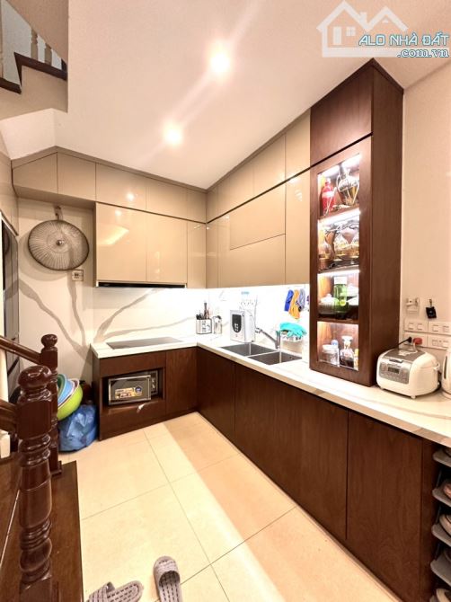 SIÊU PHẨM XUÂN ĐỈNH - NHÀ ĐẸP NHƯ HOA HẬU - MỚI KÍNH KOONG - FULL NỘI THẤT - 2