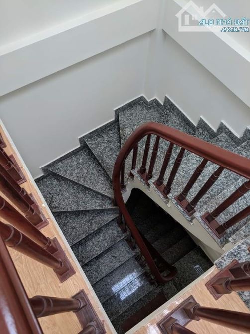 NHÀ DOÃN KẾ THIỆN – VỪA Ở VỪA CHO THUÊ SIÊU LỢI NHUẬN 41M2 5 TẦNG MONING ĐỖ CỬA . - 2