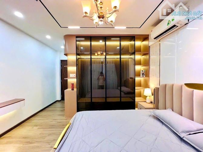 Bán Nhà Gò Gấp 5 Tầng Dưới 7.5 Tỷ, Mới Ở Ngay. - 2