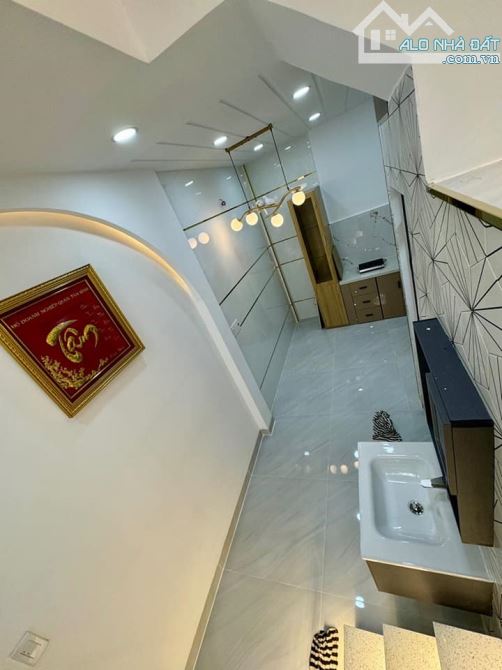 An cư-Lập nghiệp tại Kỳ đồng Q3 chỉ 2ty090 SHR hẻm4,5m kề vòng xoay dân chủ 3pn 3wcĐúcBTCT - 2