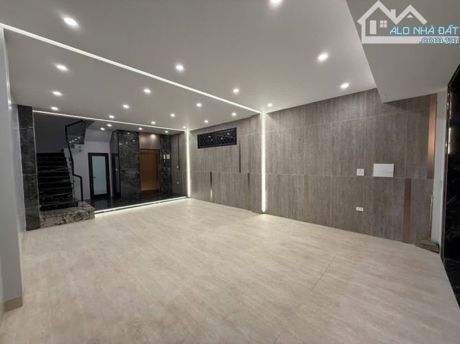 SIÊU PHẨM TƯ ĐÌNH, THANG MÁY, Ô TÔ TRÁNH, 70M2, 20.4 TỶ - 2