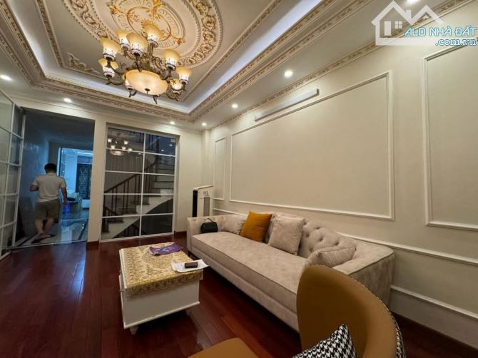 Bán nhà hoàng văn thái 60m2*6t, ô tô vào nhà thang máy giá 18,5 tỷ - 2