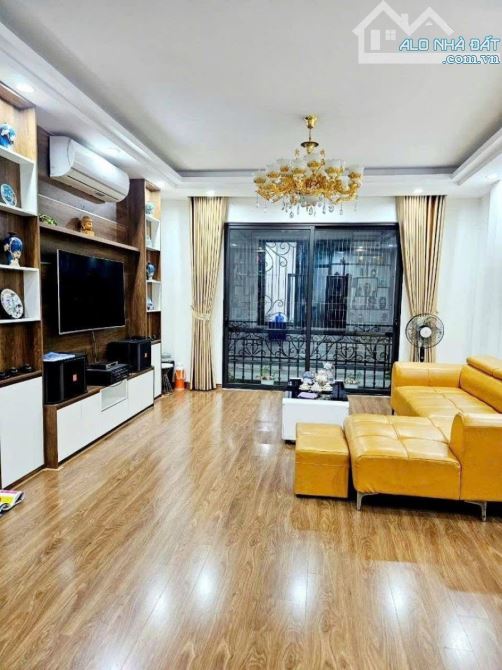 MẶT PHỐ HẠ ĐÌNH KINH DOANH ĐỈNH 14 TỶ MẶT TIỀN 4M - 2