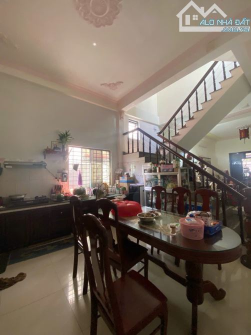 NHÀ 3 TẦNG LÔ GÓC CHẾ LAN VIÊN - DT 240 M2 - GIÁ 27.X TỶ - 2