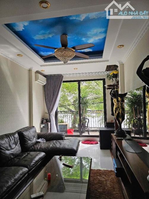 Bán nhà phố Mai Anh Tuấn - Ba Đình, cực hiếm, View hồ, Kinh doanh đỉnh - 2