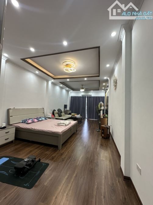 TRUNG TÂM QUẬN HOÀNG MAI - NGÕ NÔNG, RỘNG,THOÁNG, SÂN TRƯỚC NHÀ RỘNG, Ô TÔ, THANG MÁY, FUL - 2