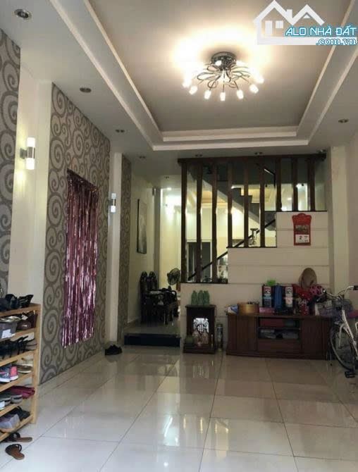 Nhà ngộp 68m2, Hiệp Bình Chánh, Thủ Đức cách Giga Mall 200m, cho thuê 14tr/th - 2