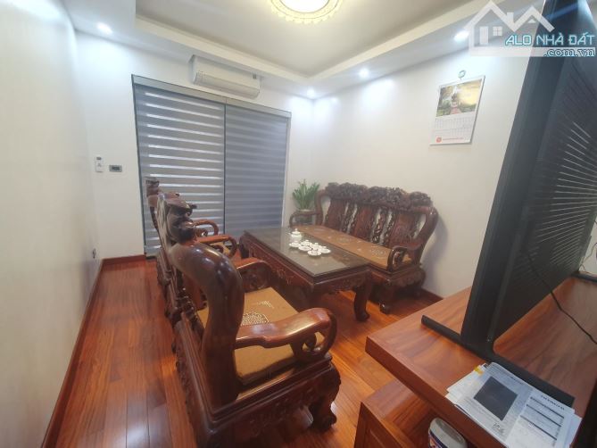 Bán nhà phố Vũ Xuân Thiều- Sài Đồng gần Siêu thị Aeon long Biên - 2