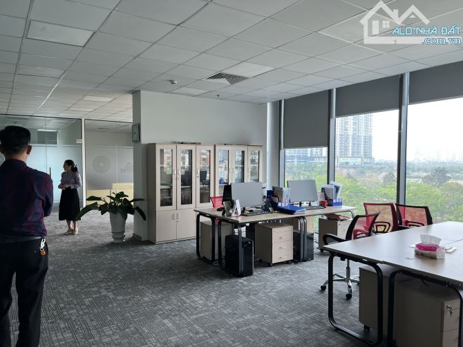 Chào thuê văn phòng khu vực Ngoại Giao Đoàn Hà Nội. DT 213m2 giá cực tốt - 2