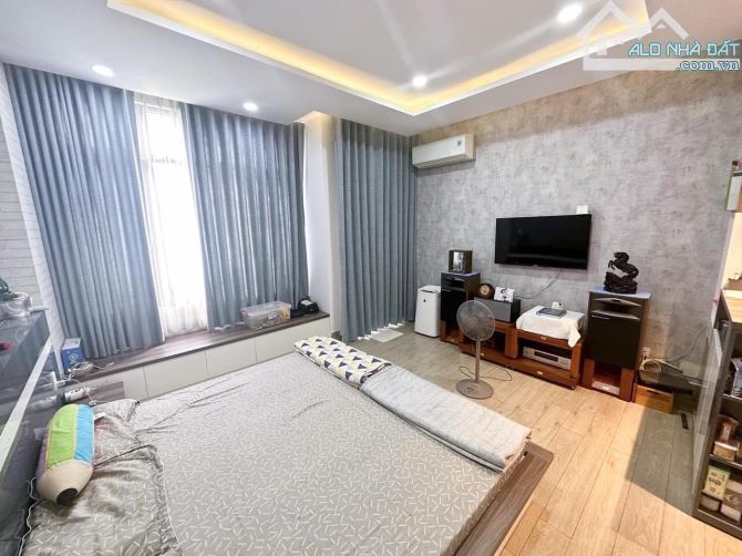 Bán nhà MT hẻm 10m 4 lầu đẹp Thống Nhất 71m2 ngang 5.1m ngay nhà Thiếu Nhi 8.95 tỷ. - 2