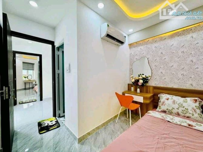 🏡 BÁN GẤP TRONG THÁNG ĐỂ ĐỊNH CƯ – MẶT TIỀN PHẠM VIẾT CHÁNH – 84M² – 5 TẦNG - 2