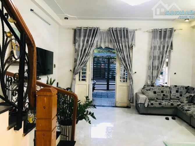 💥💥💥 NHÀ 3 TẦNG MẶT TIỀN ĐƯỜNG BÌNH THÁI 4 TRƯỚC NHÀ , 2 OTO TRÁNH THOẢI MÁI. DT: - 2