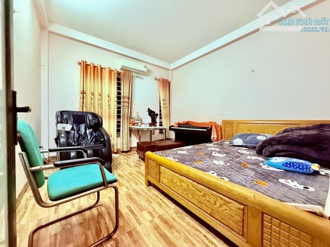 NHÀ ĐẸP KIM GIANG, Ô TÔ QUA NHÀ, THOÁNG SÁNG, 40M*4 TẦNG, 10.8 TỈ, - 2
