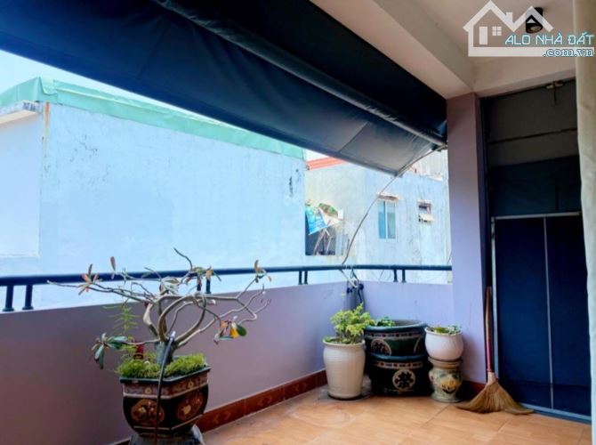 Bán nhà 3 tầng kiệt ôtô Tiểu La,54m2, 5tỷ500tr, trung tâm Hải Châu, Đà Nẵng-Vị trí đắc địa - 2