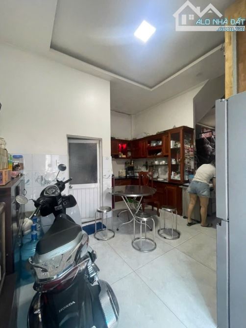 Bán nhà mặt tiền KD Tân Phú-Đường 8M-Lê Cảnh Tuân-P.Phú Thọ Hoà-88m2-5,1x18-2tầng-3PN,3WC - 2