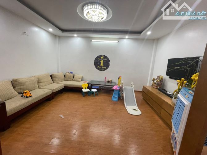 Chính chủ bán nhà 40m2 tại Triều Khúc, Thanh Xuân, ngõ thông, gần ô tô tránh,tiện ích bạt - 2