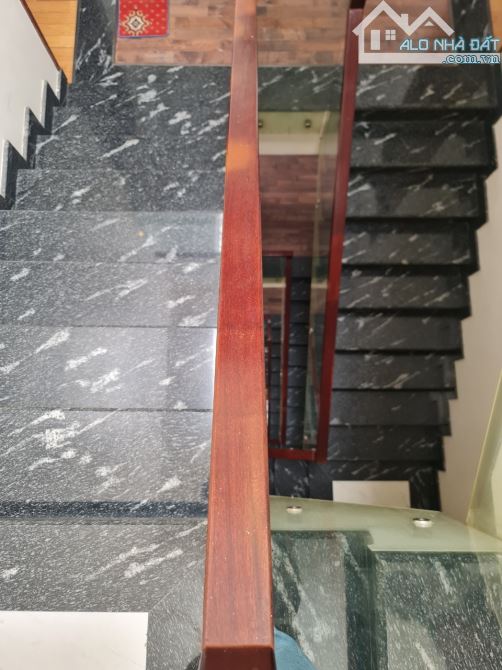 Bán biệt thự mặt tiền Phạm Nhữ Tăng Phường 4 Quận 8 TP.HCM. Nhà vuông vức, thiết kế thông - 2