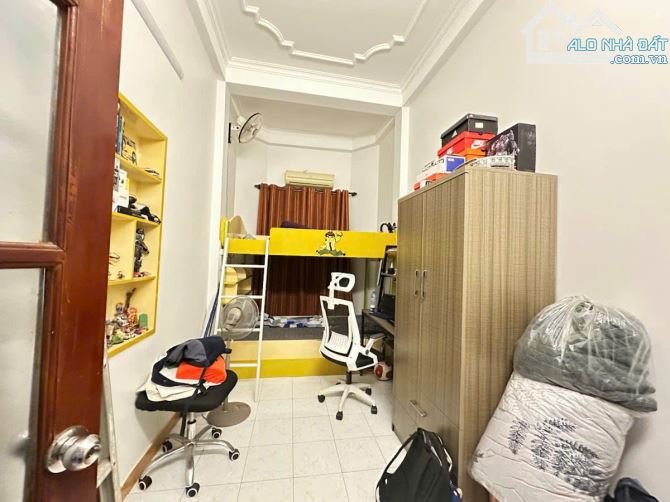 NHÀ ĐẸP CHÍNH KINH THANH XUÂN - Ô TÔ ĐỖ CỬA - DT44M2 GIÁ NHỈNH 10 TỶ - 2