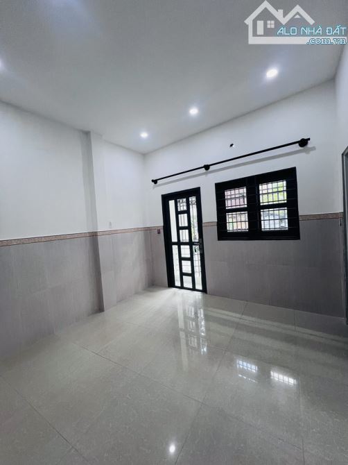 Bán Gấp Nhà Mặt Tiền Đường Số 1, quận Tân Bình, 2 Lầu, 2PN, Giá 5,15 Tỷ - 2