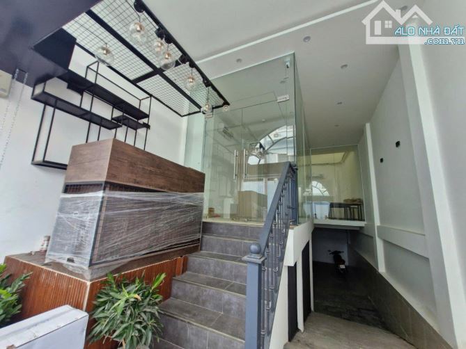 CHDV GẦN PHẠM VĂN ĐỒNG - LINH ĐÔNG - 4 TẦNG - 72m2 - 2