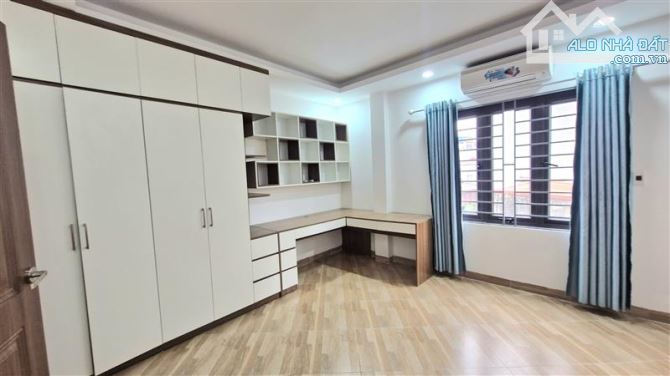 Giảm giá 300tr, nhà Nam Từ Liêm,Lô Góc,5 tầng mặt tiền 5m - 2
