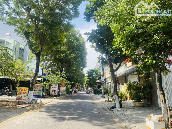 Bán nhà 2 tầng Hồ Tùng Mậu sát biển. Ngang 5.5m thuận tiện kinh doanh - 2