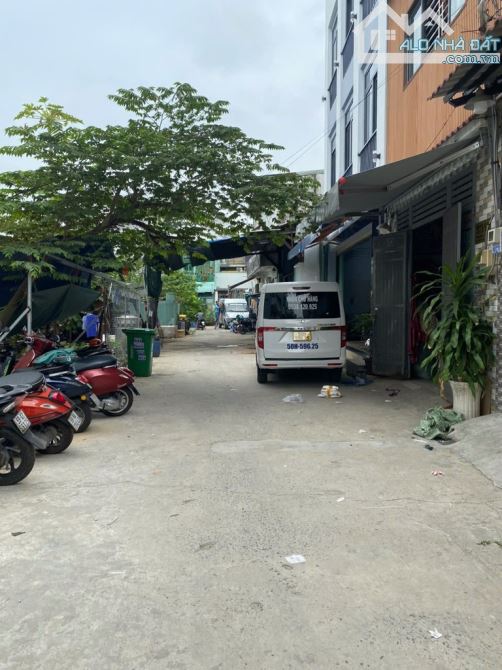 1 LÔ DUY NHẤT NGAY HƯƠNG LỘ 2 GẦN BỆNH VIỆN QUẬN BÌNH TÂN - HẺM XE TẢI THÔNG. CHỈ HƠN 3 TỶ - 2
