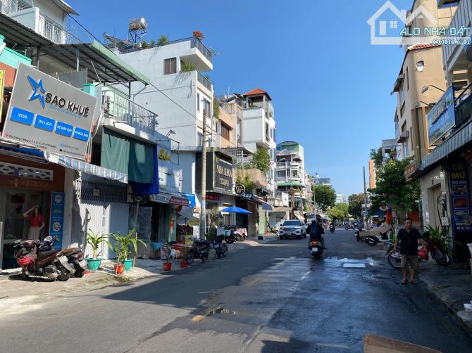 Nhà 4 tầng, hẻm 10m CMT8 – Quận 10, 56m2, đậu xe hơi thoải mái, giá chỉ 12.5 tỷ - 2